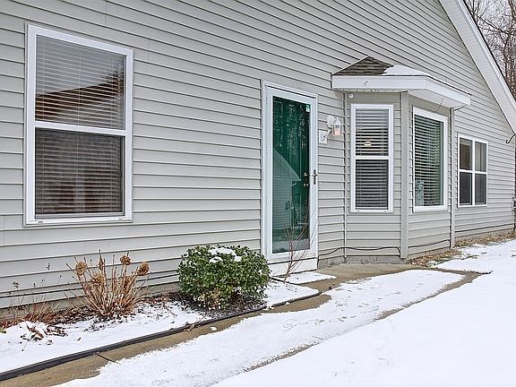 3rd image of 2266 Brittany Blvd