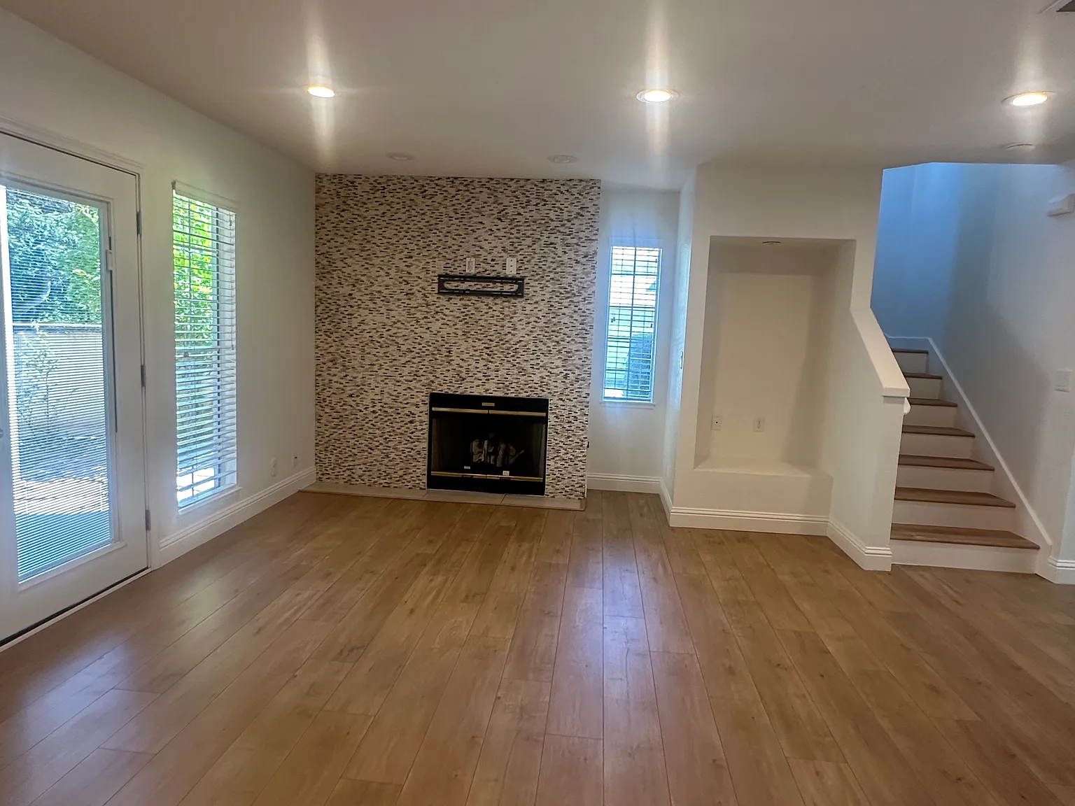 5403 Cameo Ct — Photo 1