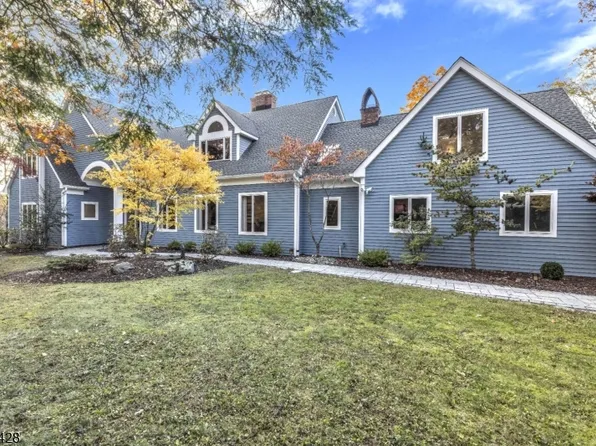 738 Ridge Rd, Kinnelon Boro, NJ 07405