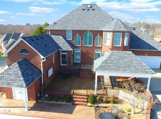 200 High Pointe Dr, Paducah, KY 42003