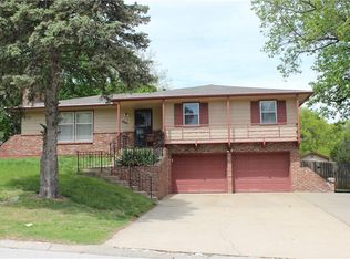 7906 Orville Ave, Kansas City, KS 66112