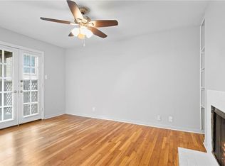 914 E 32nd St APT 101, Austin, TX 78705