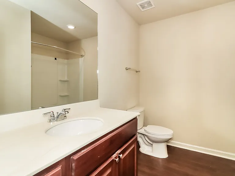 128 Innis Brook Cir — Photo 16