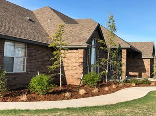 2275 E Sooner Rd, Blanchard, OK 73010