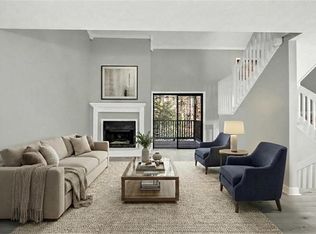 901 River Run Dr, Sandy Springs, GA 30350