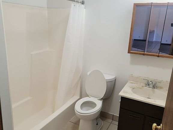 3rd image of 113 1/2 W 1st St APT 201