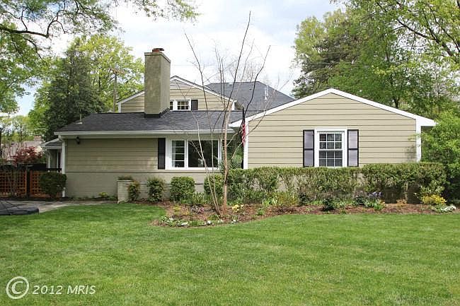 1st image of 2210 Fordham Dr