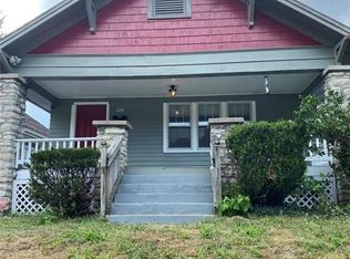 1220 S Ash Ave, Independence, MO 64052