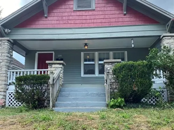 1220 S Ash Ave, Independence, MO 64052