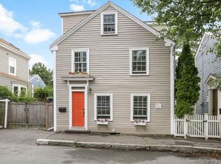 15 Mall St, Salem, MA 01970