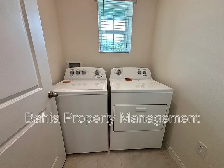 3436 Costello Cir — Photo 26