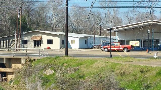 1st image of 706 E Rusk St