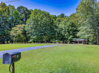 145 Sandy Ridge Trl, Fayetteville, GA 30214