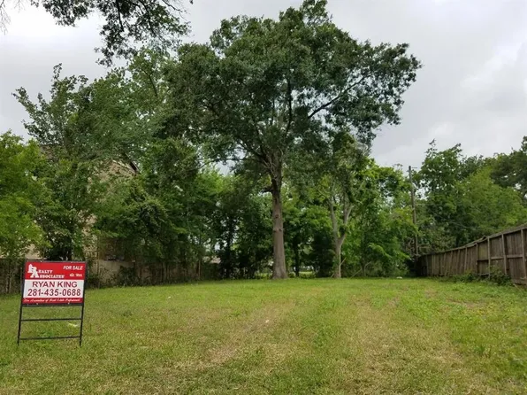 6701 Mariosa St, Houston, TX 77028