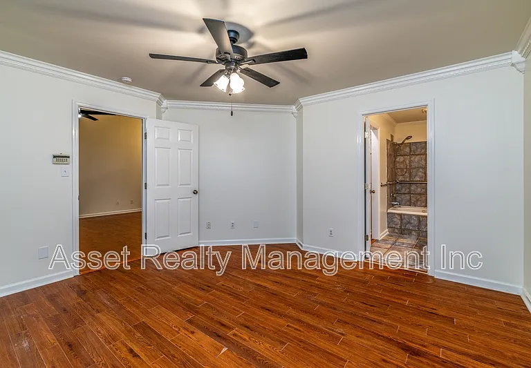1315 Lucy Way #7 — Photo 20