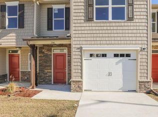 471 Sullivan Loop Rd, Midway Park, NC 28544