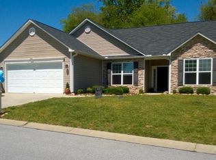 204 Black River Rd, Fletcher, NC 28732