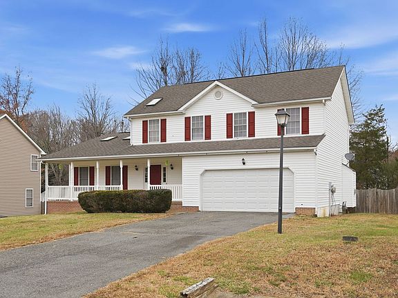 3rd image of 11921 Stonehenge Dr
