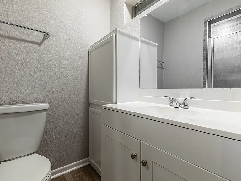 2724 Denise Dr — Photo 10