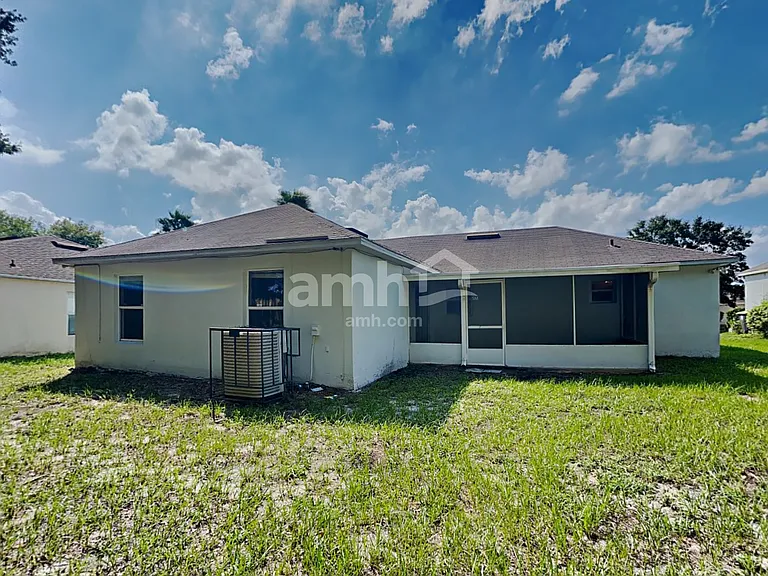 7405 Prosperity Park Rd N — Photo 21