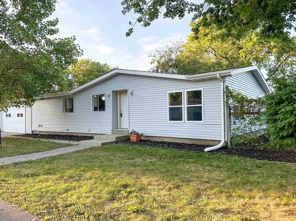 115 Walnut St, Goshen, IN 46528