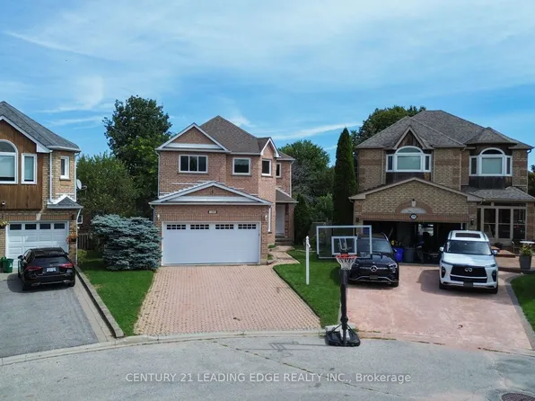 1595 Deerhurst Ct, Pickering, ON L1V 6Y7