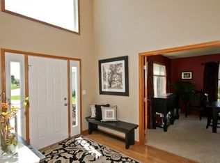 432 43rd Ave S, Moorhead, MN 56560