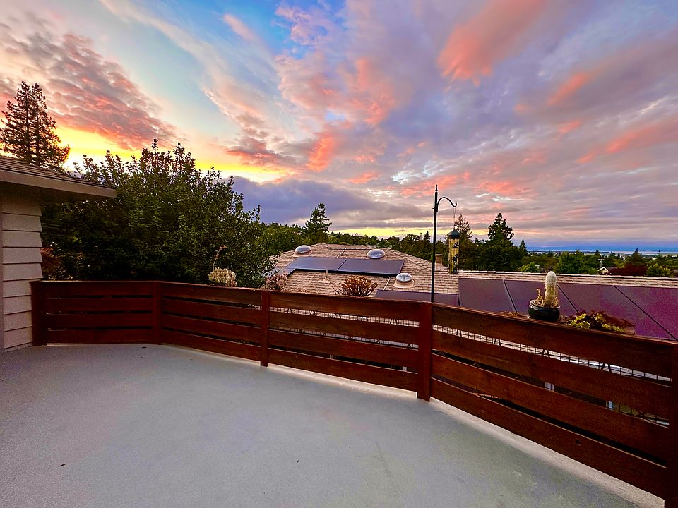 Deck with Mountain view