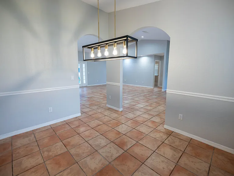 13590 Callington Dr — Photo 14