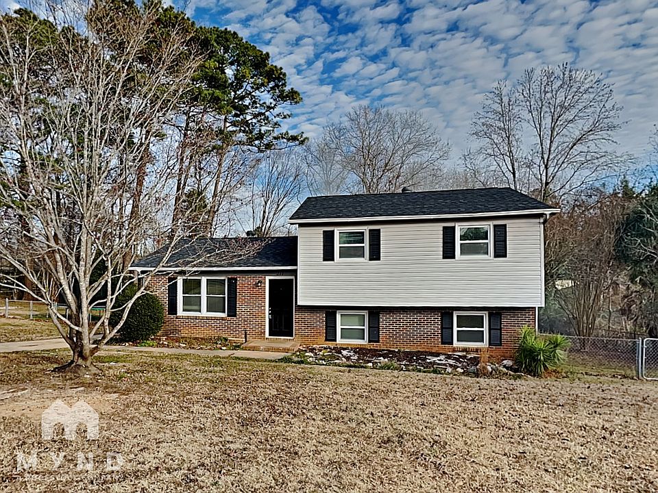 1st image of 211 Buckskin Dr