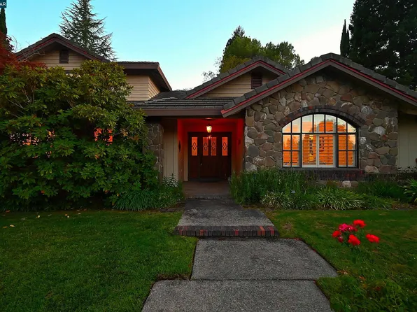 223 Tiburon Ct, Walnut Creek, CA 94597