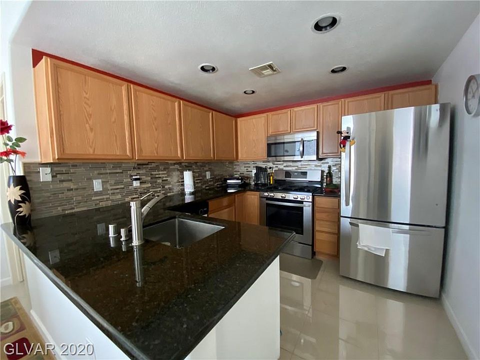 2nd image of 9580 W Reno Ave Unit 279