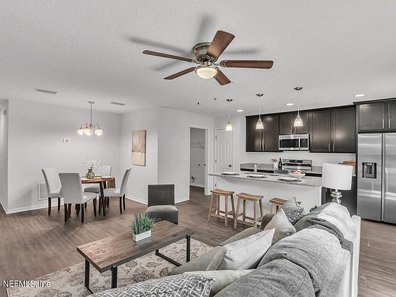 3rd image of 6216 LEONA Street