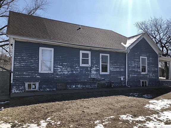 4th image of 950 W Military Ave