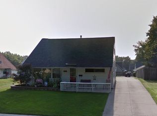 2321 Sutton Dr, Cuyahoga Falls, OH