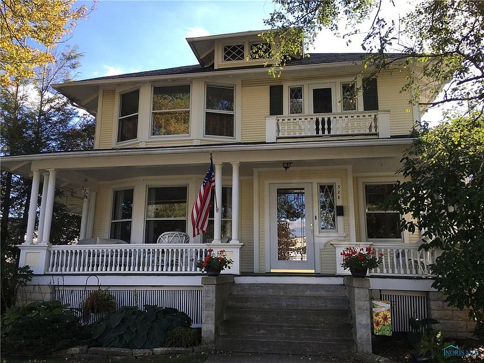 1st image of 328 E Court St