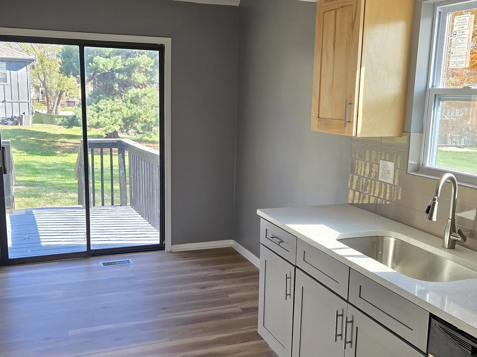 13314 W 109th Ter — Photo 4