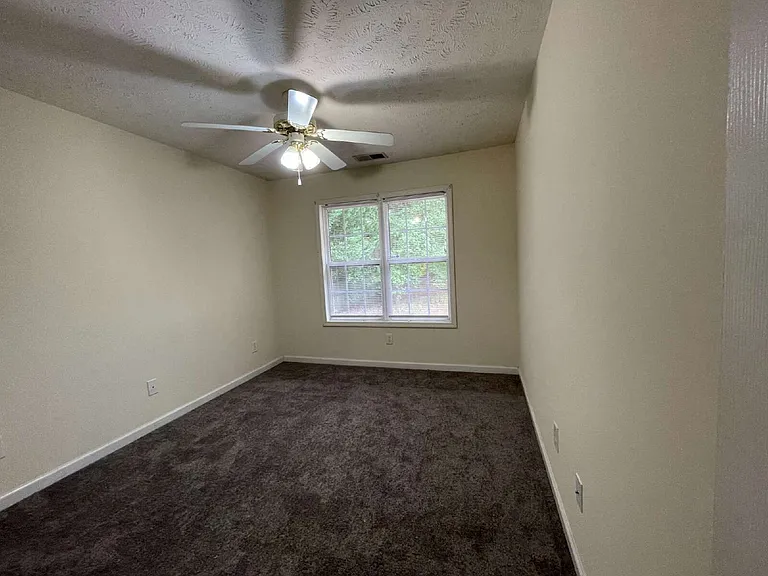522 Longview Dr #A — Photo 11