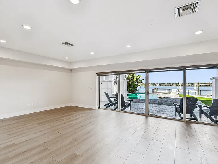 24 Adalia Ave — Photo 24