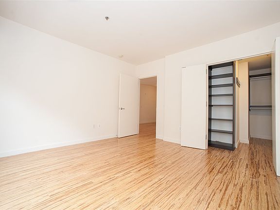 5th image of 232 Pavonia Ave APT 217