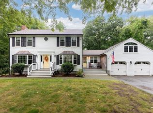 18 Dinahs Way, Wareham, MA 02571