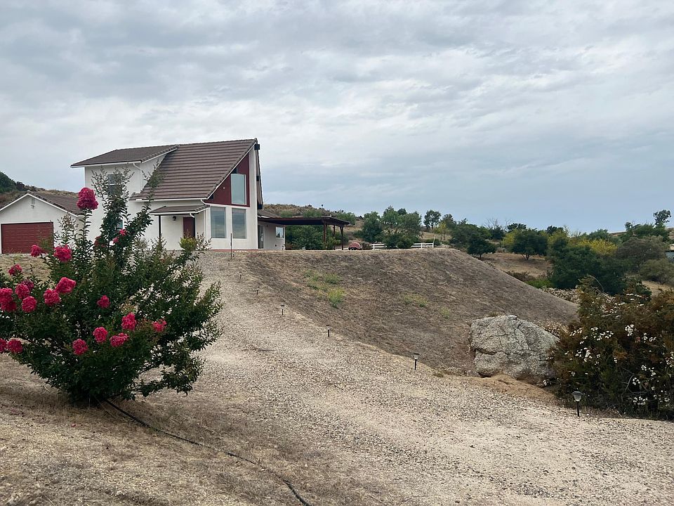 1st image of 38135 Via Estado Rd