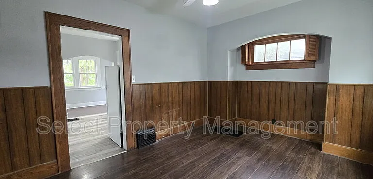 1726 Tecumseh St — Photo 5