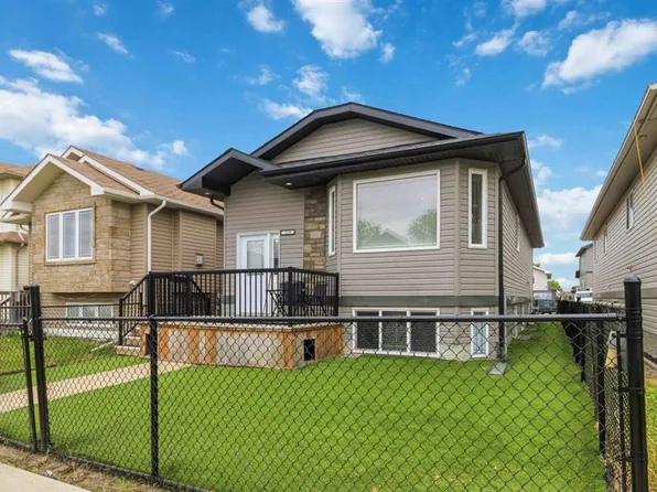 229 N Rainbow Creek Dr, Wood Buffalo, AB T9K 0G1