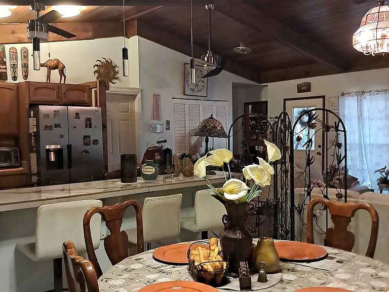 4208 Ponce De Leon Blvd — Photo 5