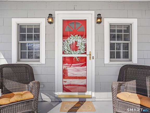 2nd image of 3 Deerfield Road