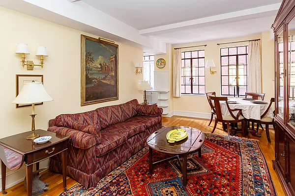 Rented by Keller Williams NYC | media 18