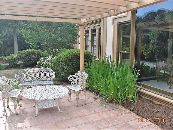3rd image of 2771 Harvest Ct SE
