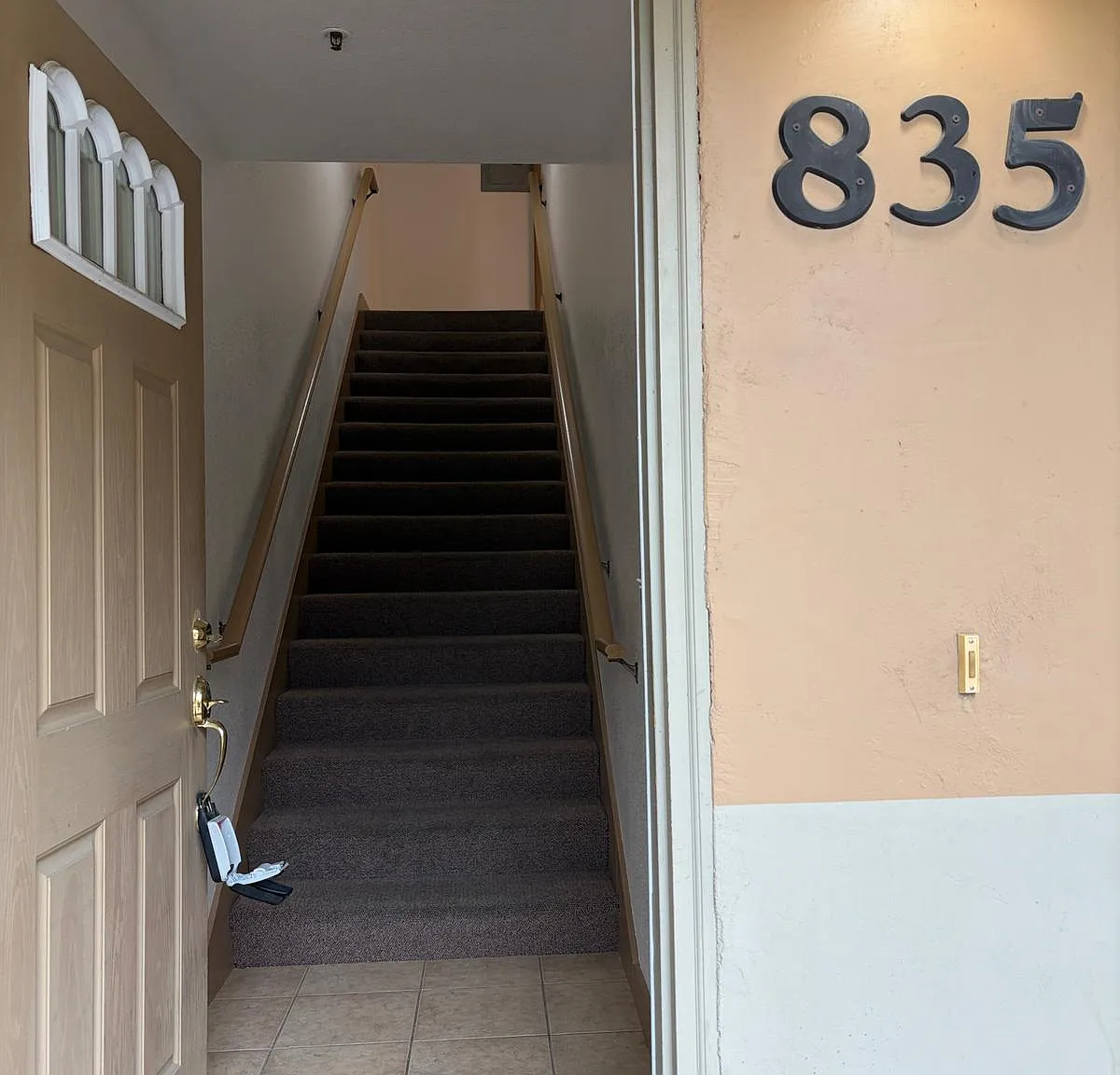 Studio, 600 sqft, $1,595 — Photo 1