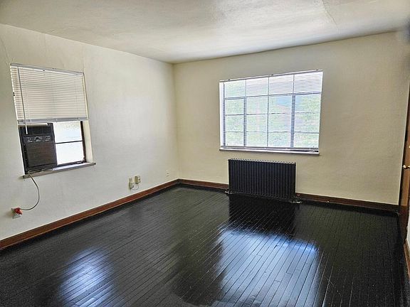 3rd image of 2641 Park Ave APT 3